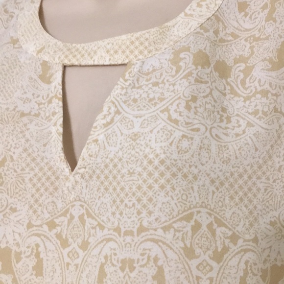 Blouse - Picture 2 of 3